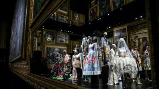 Dolce&Gabbana finalmente desembarca em Paris, com exposição antológica no Grand Palais