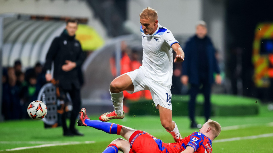 Europa League: la Lazio in 9 passa in casa del Viktoria Plzen