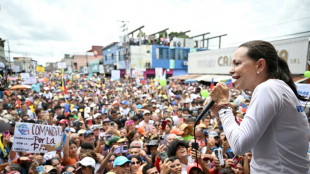 La opositora Machado denuncia el sabotaje de sus vehículos para hacer campaña en Venezuela