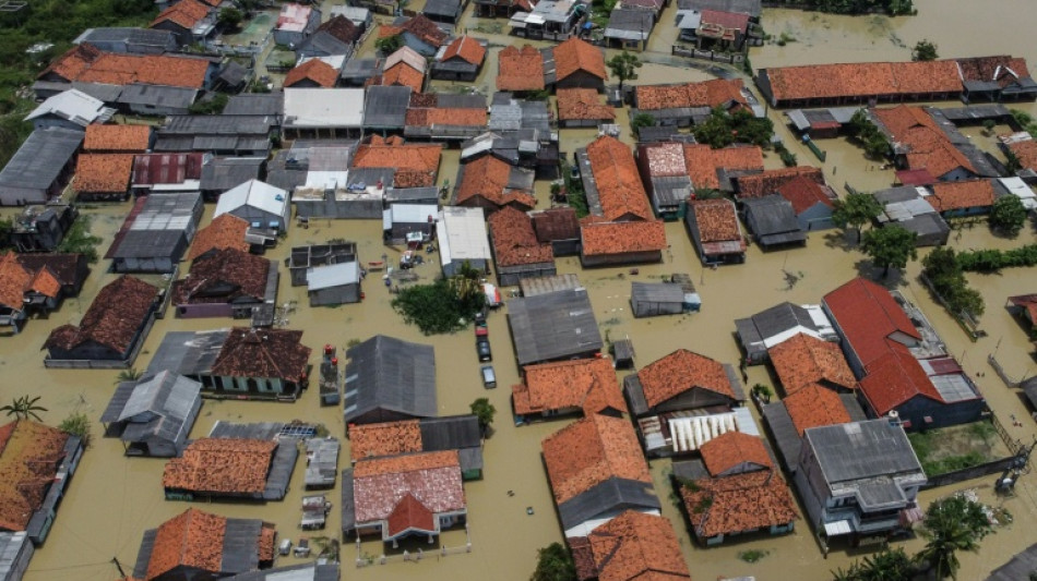 L'Indonésie ensemence les nuages pour tenter d'endiguer les inondations à Jakarta