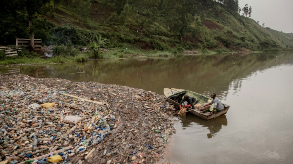 Plastic pollution cuts power in DR Congo