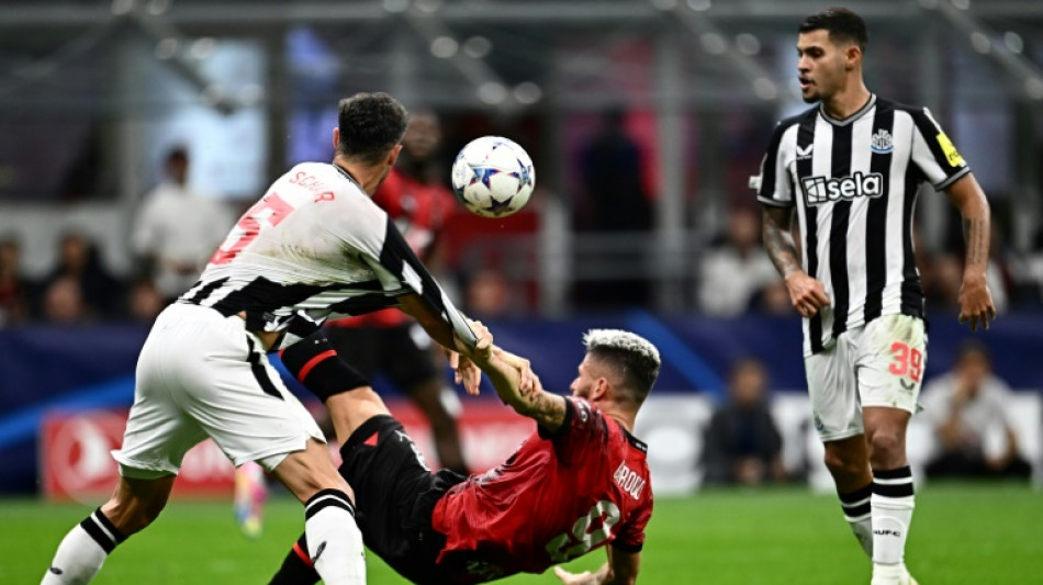 Milan empata com Newcastle (0-0) em casa na 1ª rodada da Liga dos Campeões