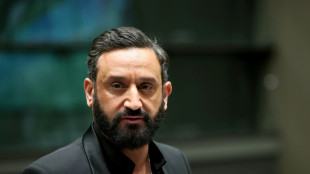 Après la caricature d'Hanouna, LFI condamnée pour atteinte au "droit à l'image"