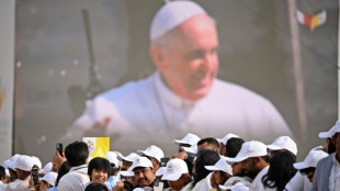 Pope holds open-air mass for 30,000 in Bahrain