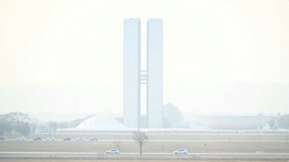 "Primera vez": Brasilia cubierta por una nube de humo por los incendios