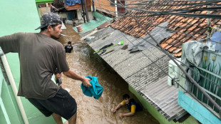 Indonésie: des centaines d'évacuations après des inondations à Jakarta