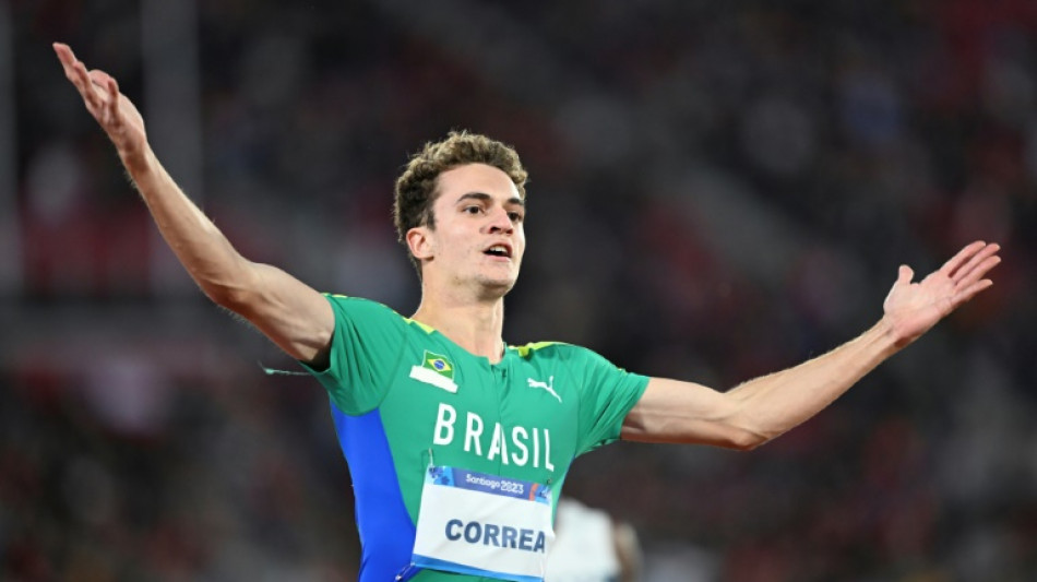 Renan Correa surpreende e é ouro nos 200m rasos do Pan de Santiago