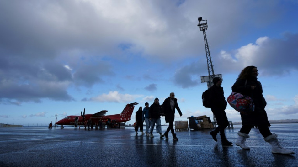 Erste internationale Flugverbindung in Grönlands Hauptstadt Nuuk gestartet