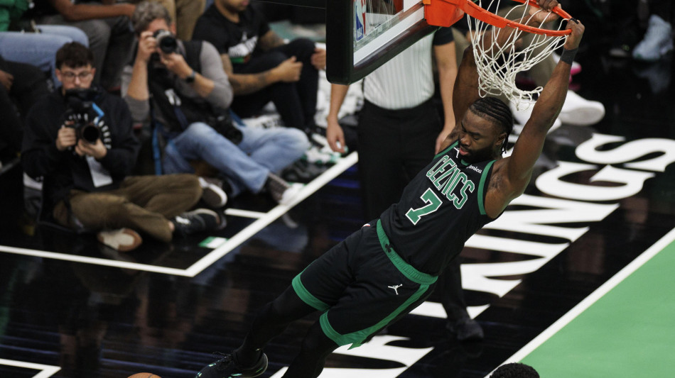 Nba: Boston ko in casa con Atlanta