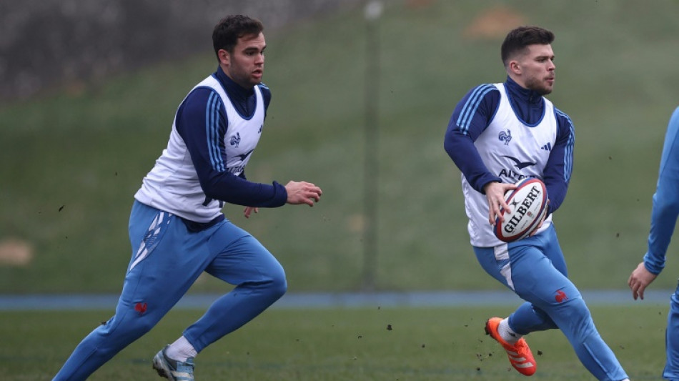 Jalibert and 'hungry' Penaud return for France's Six Nations visit to Twickenham