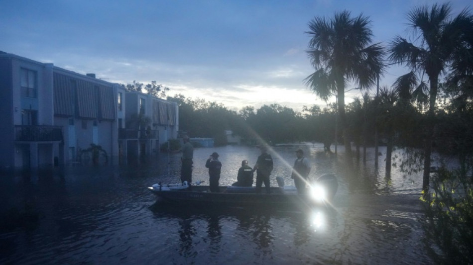 Furacão Milton causa estragos em Clearwater, na Flórida