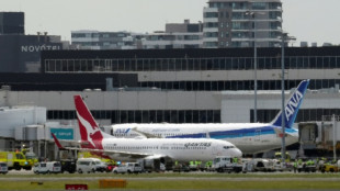 Qantas flight lands safely in Sydney after mid-air mayday