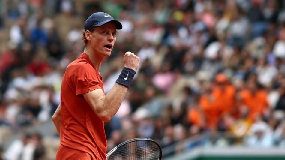 Roland-Garros: Sinner passe tranquillement entre les gouttes