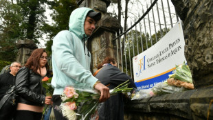 El joven que asesinó a su profesora en Francia en plena clase "oía una vocecita"