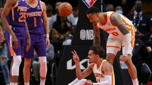 Trae Young comanda el triunfo de los Hawks con 43 puntos y Siakam guía por el buen camino a Toronto