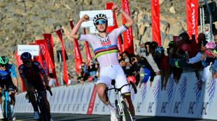 Cyclisme: Pogacar signe son premier succès de la saison et prend les commandes de l'UAE Tour