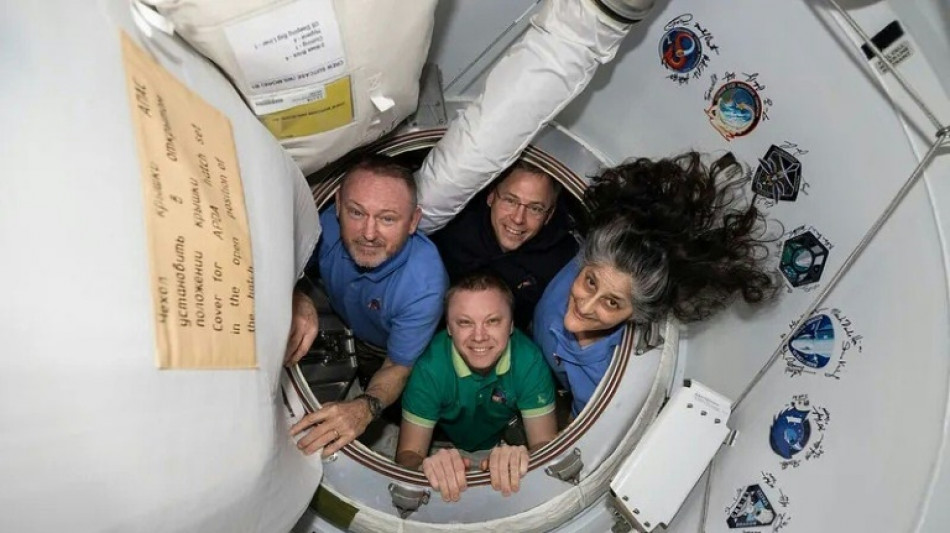 More wait for stranded astronauts after replacement crew delayed