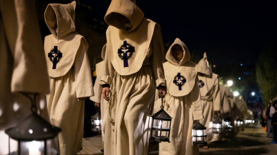 La lluvia obliga a cancelar algunas procesiones de Semana Santa en España