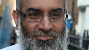 Royaume-Uni: le prédicateur islamiste Anjem Choudary condamné à la prison à vie