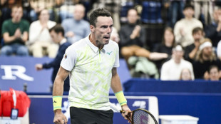 Bautista corta su buena racha al caer ante Shapovalov en Basilea