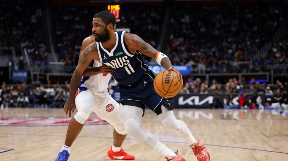 Nuevo golpe para los Mavs: pierde a Irving por lesión por toda la temporada