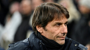 Antonio Conte desmente rumores que o aproximam do Napoli