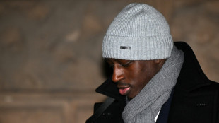 El jurado en el juicio por violación contra Benjamin Mendy se retira a deliberar