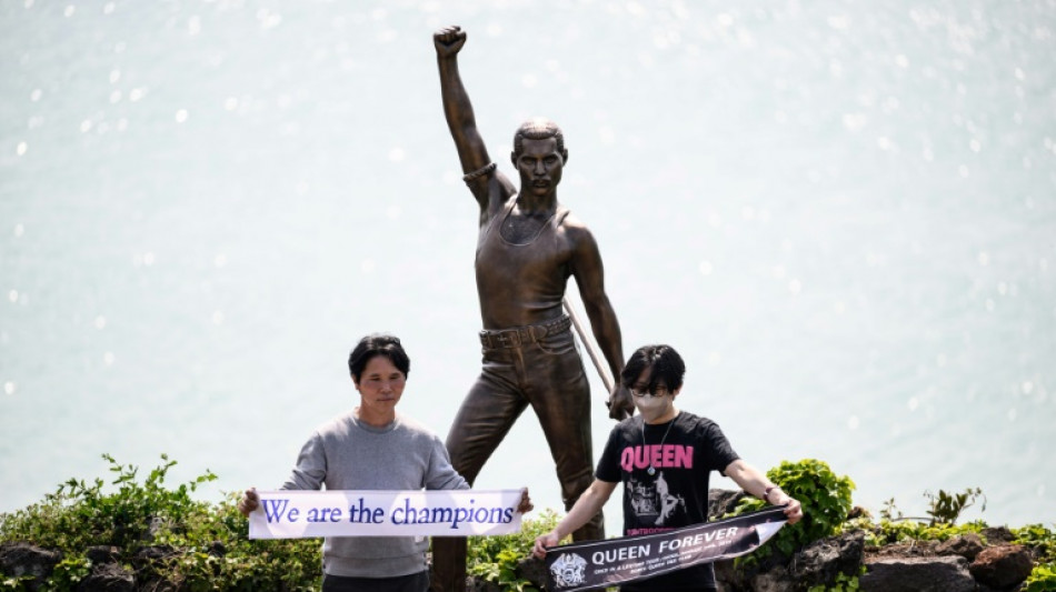 Corea del Sur inaugura una estatua de Freddie Mercury