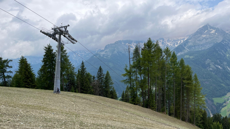 Sulle Alpi un terzo di neve in meno in cent'anni