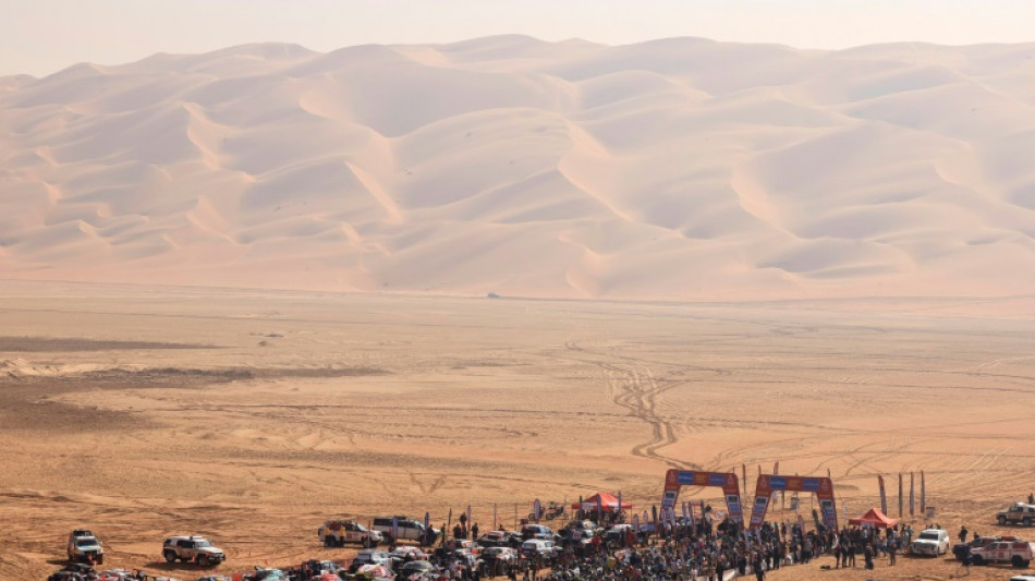 Schareina wins penultimate bike stage but Sanders on course for Dakar victory