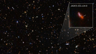 Oxígeno detectado en la galaxia conocida más lejana