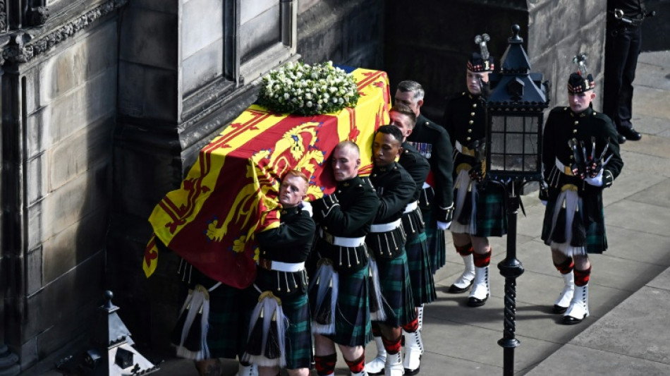 Sterbliche Überreste der Queen werden nach London gebracht