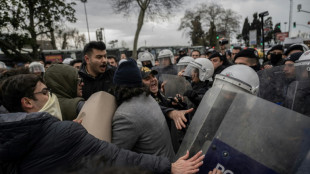 Turquie: manifestations massives en soutien au maire d'Istanbul qui en appelle à la "nation"