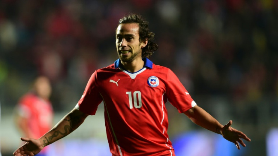 Chile ex-international footballer Valdivia held over rape complaint