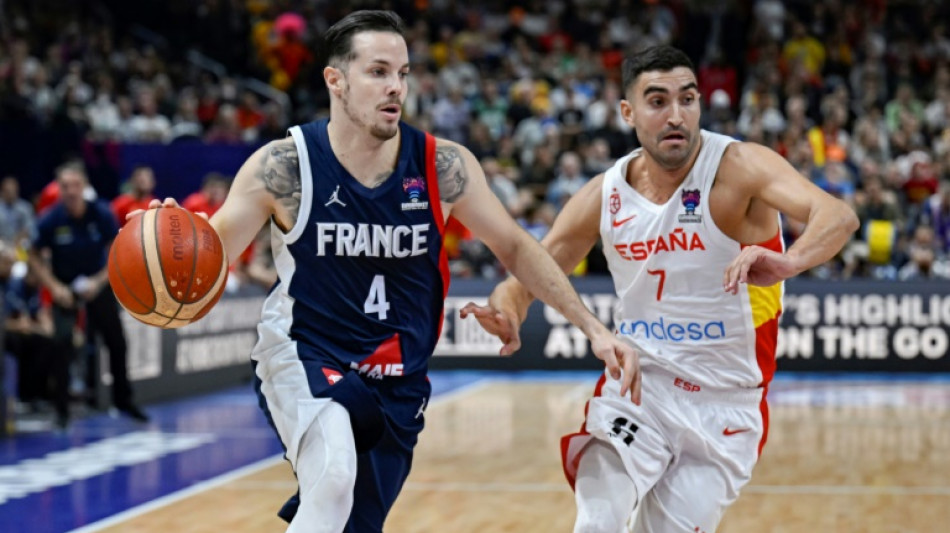 Heurtel, excluido de la selección francesa de básquet si juega con el San Petesburgo