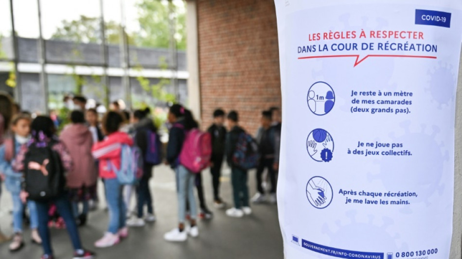 Ecoles: fin du masque le 14 mars, précisions attendues la semaine prochaine