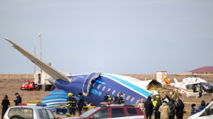 Un avion d'Azerbaijan Airlines s'écrase au Kazakhstan, 38 morts