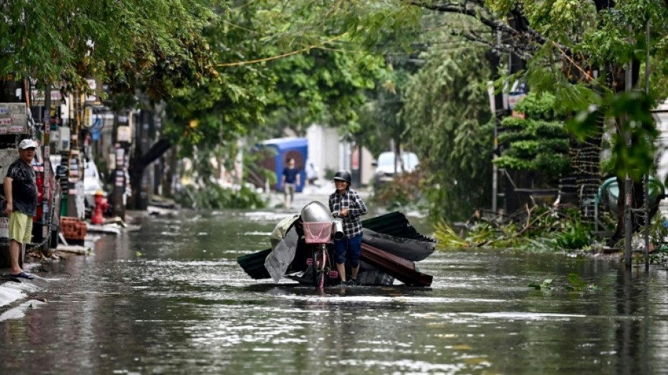 El tifón Yagi se debilita tras dejar casi 50 muertos en Vietnam, China y Filipinas