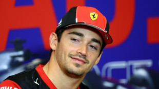 Sem revelar tempo de contrato, Ferrari renova com Charles Leclerc