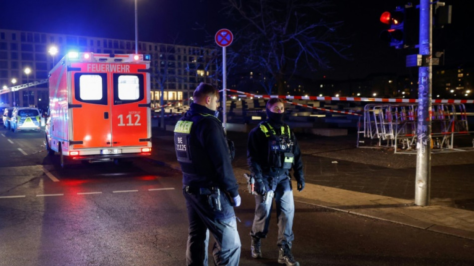 Mann bei Angriff am Holocaust-Mahnmal in Berlin schwer verletzt