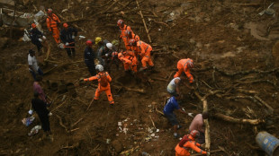 Pluies au Brésil: le bilan s'alourdit à 182 morts à Petropolis