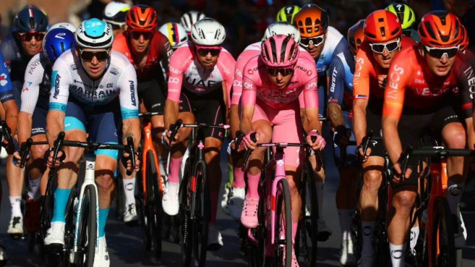 Tour d'Italie: après la conquête du Giro, place au Tour de France pour Pogacar