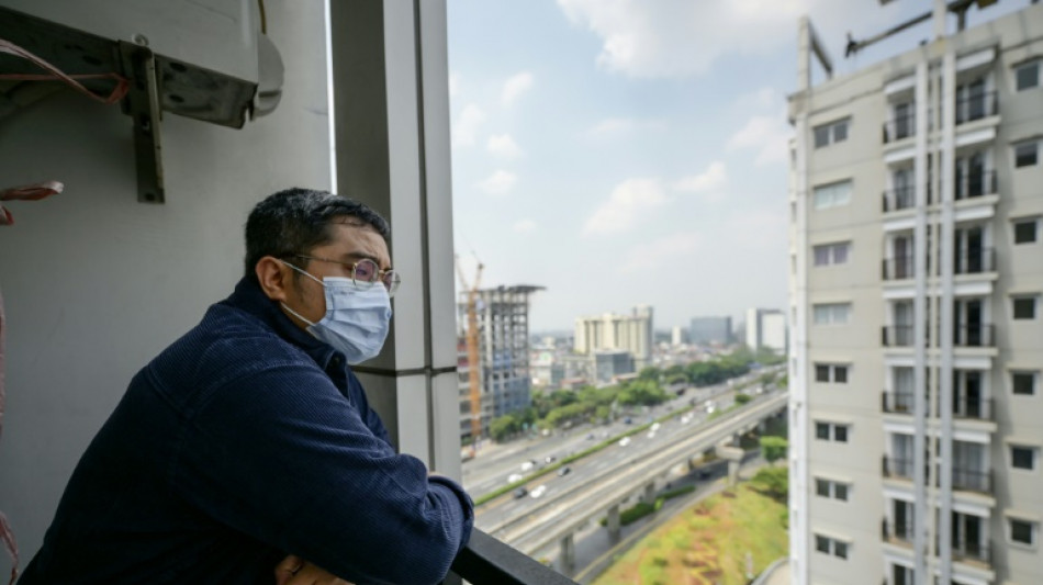 La contaminación en la capital de Indonesia deja sin aliento a sus habitantes